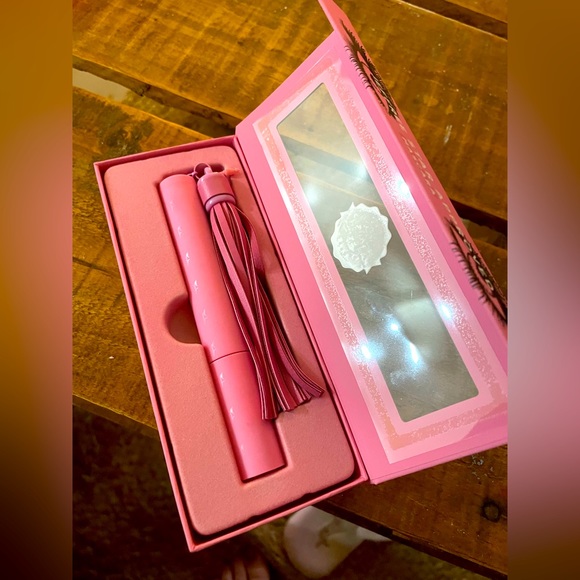 Jeffree Star Mascara - Black - Picture 6 of 9